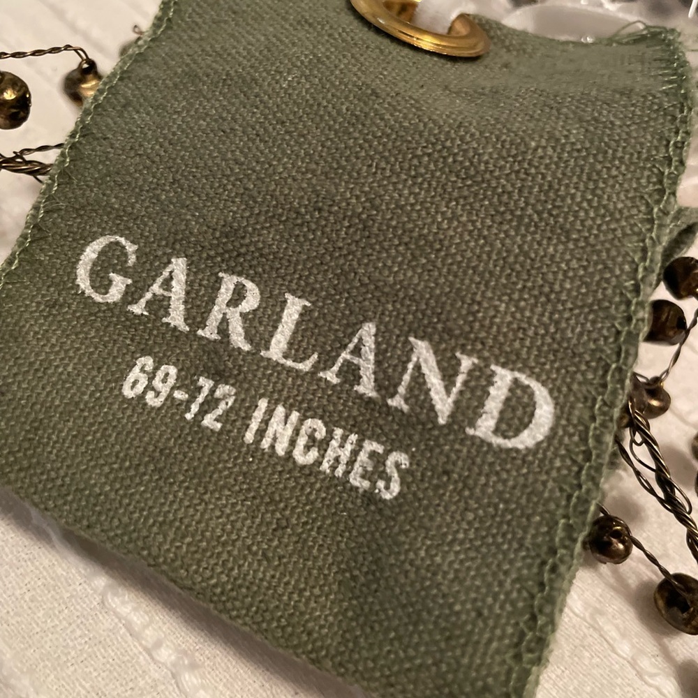 NWT Anthropologie/Terrain gold/brass jingle bell garland - Picture 6 of 6
